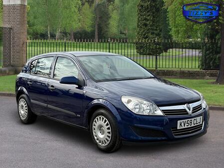 VAUXHALL ASTRA